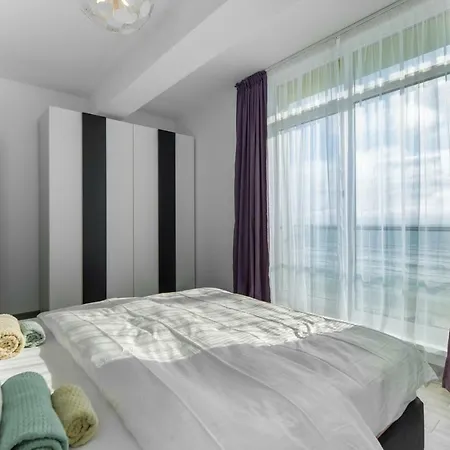Lejlighed Mamaia Vice Seaview 2 Bedroom N Pool