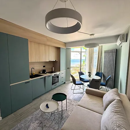Apartment Mamaia Vice Seaview 2 Bedroom N Pool