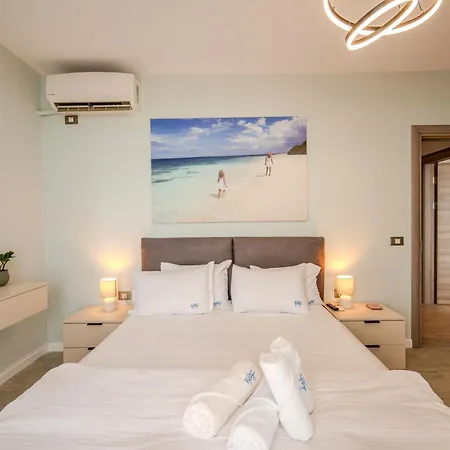 Mamaia Vice Seaview 2 Bedroom N Pool *