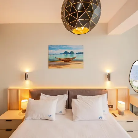 Apartment Mamaia Vice Seaview 2 Bedroom N Pool