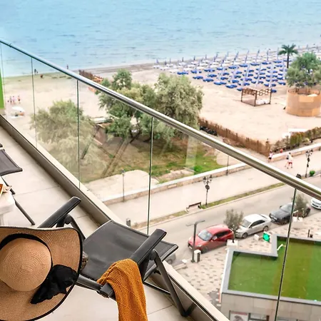 Apartment Mamaia Vice Seaview 2 Bedroom N Pool Navodari