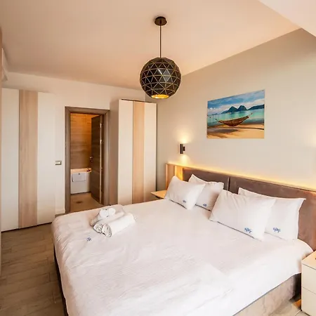 Apartment Mamaia Vice Seaview 2 Bedroom N Pool *