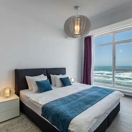 Mamaia Vice Seaview 2 Bedroom N Pool Apartment Navodari