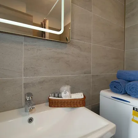 Appartement Mamaia Vice Seaview 2 Bedroom N Pool *