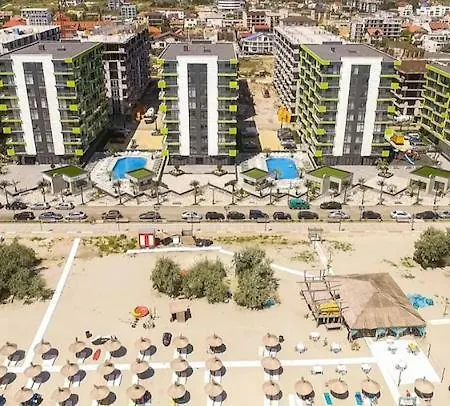 Mamaia Vice Seaview 2 Bedroom N Pool