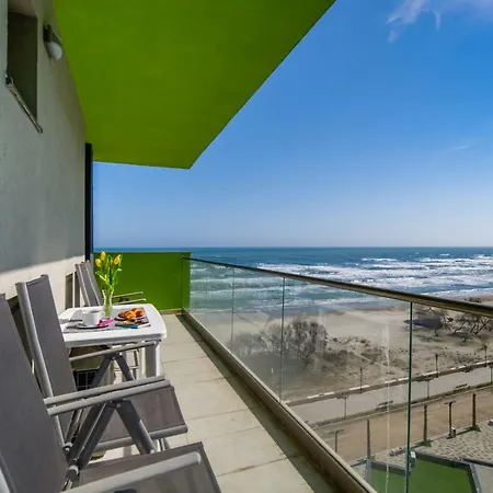 Mamaia Vice Seaview 2 Bedroom N Pool Apartment Navodari