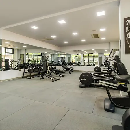 Mamaia Vice Seaview 2 Bedroom N Pool Appartamento