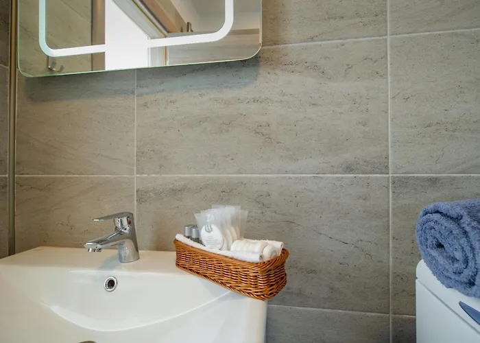 Daire Mamaia Vice Seaview 2 Bedroom N Pool